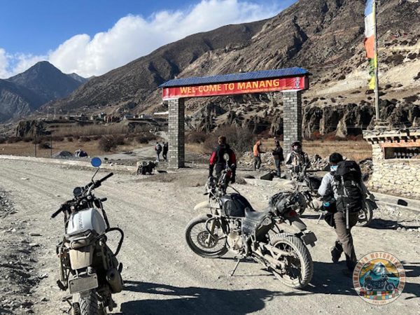 Motorbike Ride Trip to Manang lakes