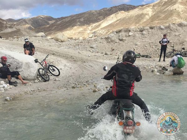 Upper Mustang Motorcycle Tour