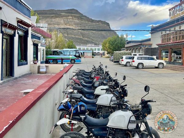 Road Riding to Everest Motorbike Tour via Lhasa