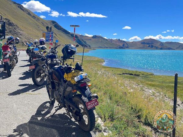 Motorbike Tour to Everest